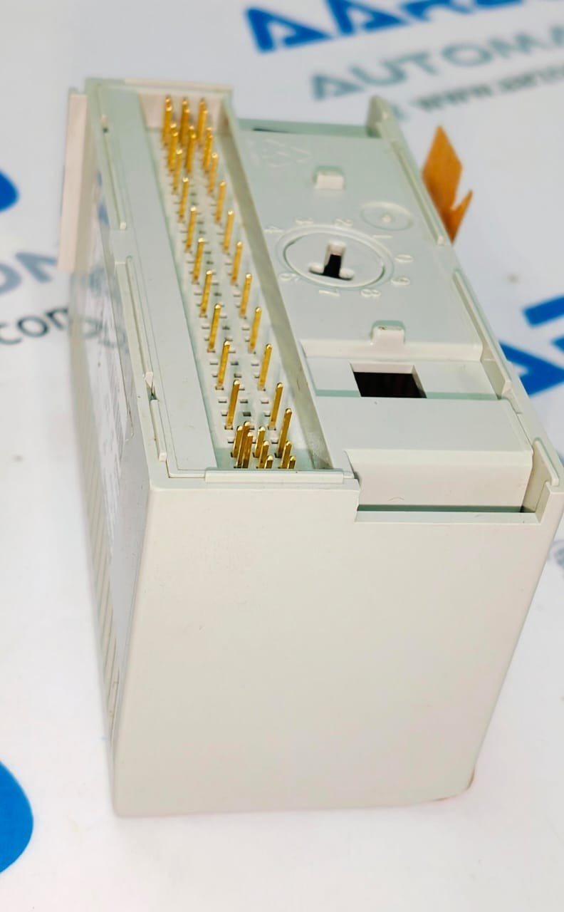 57-3108.jpg