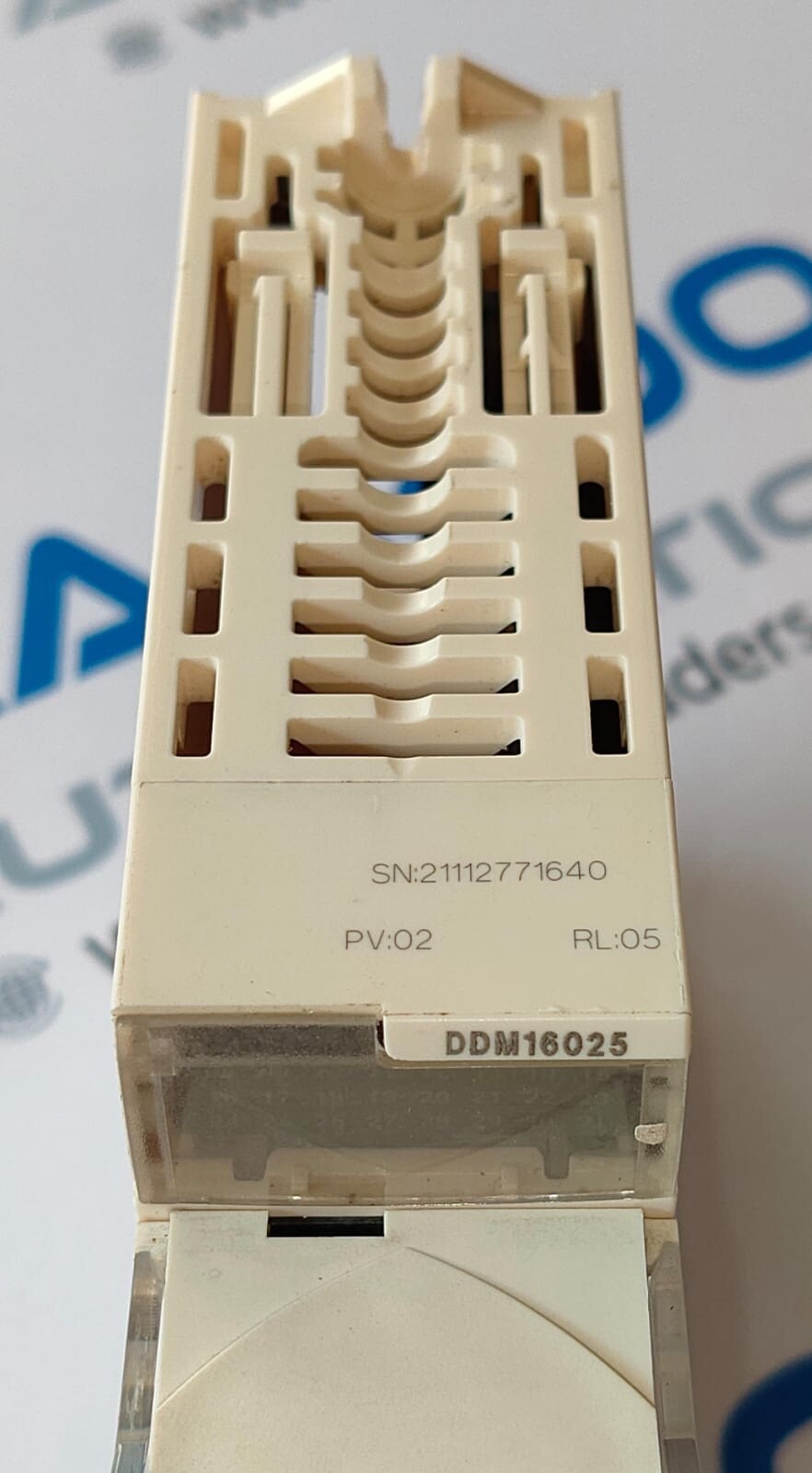 57-504.jpg