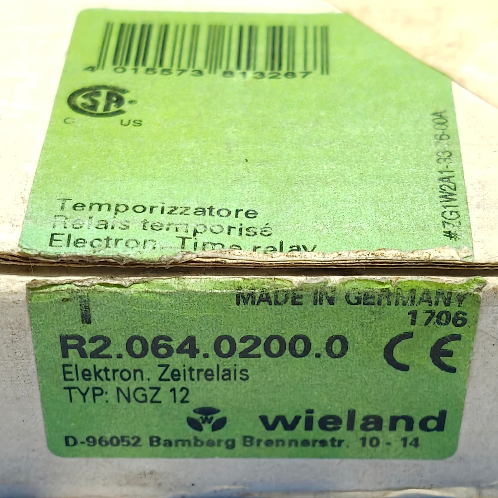57-8381.jpg
