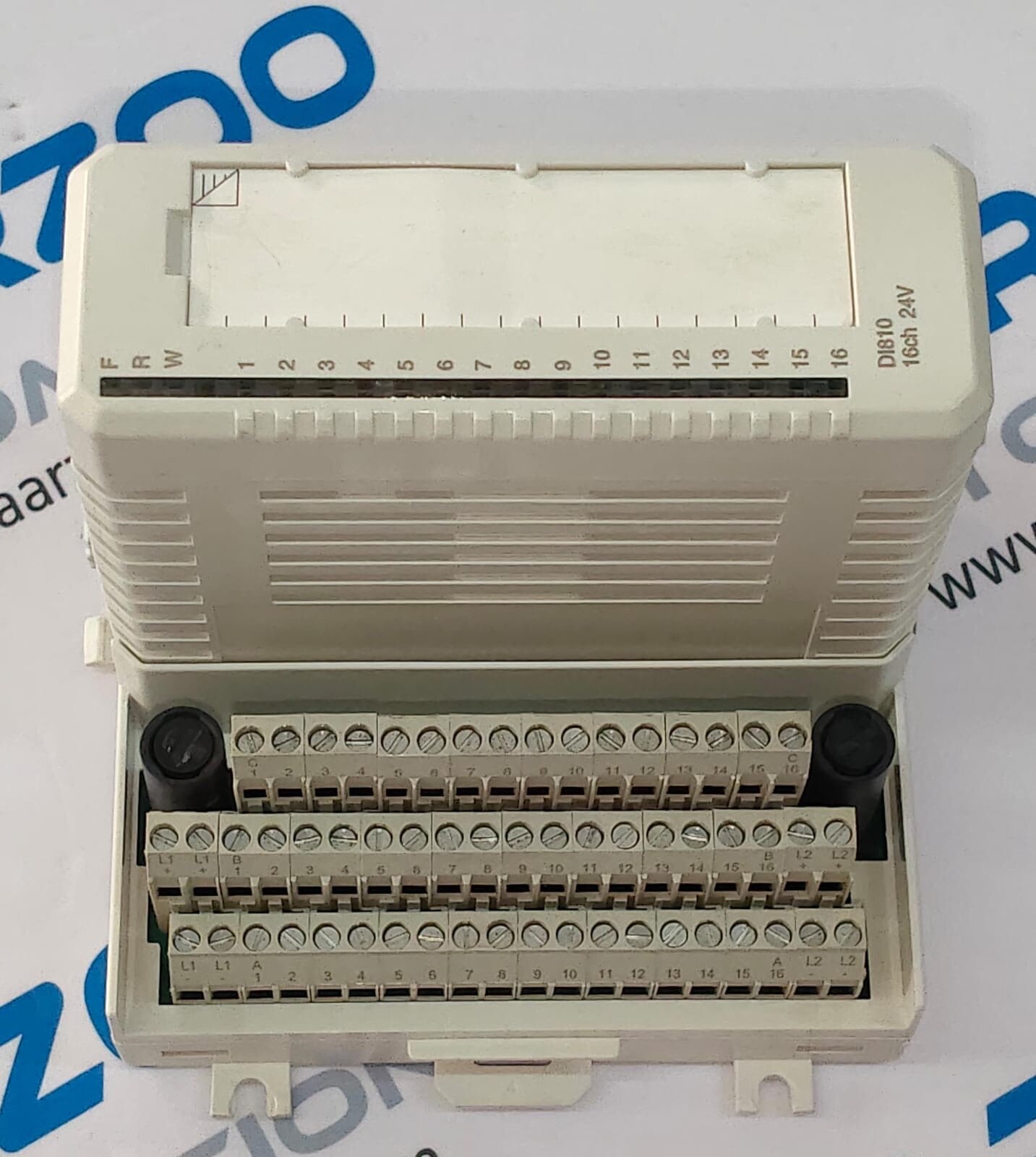 57-4682.jpg